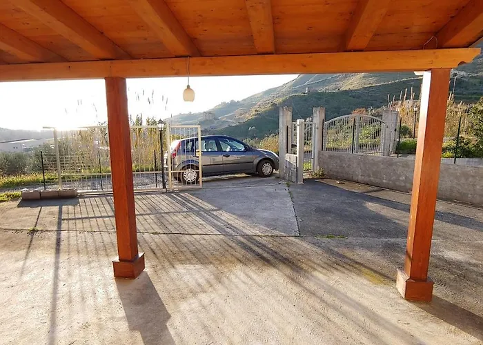 Casa Indipendente 度假居 阿曼泰阿